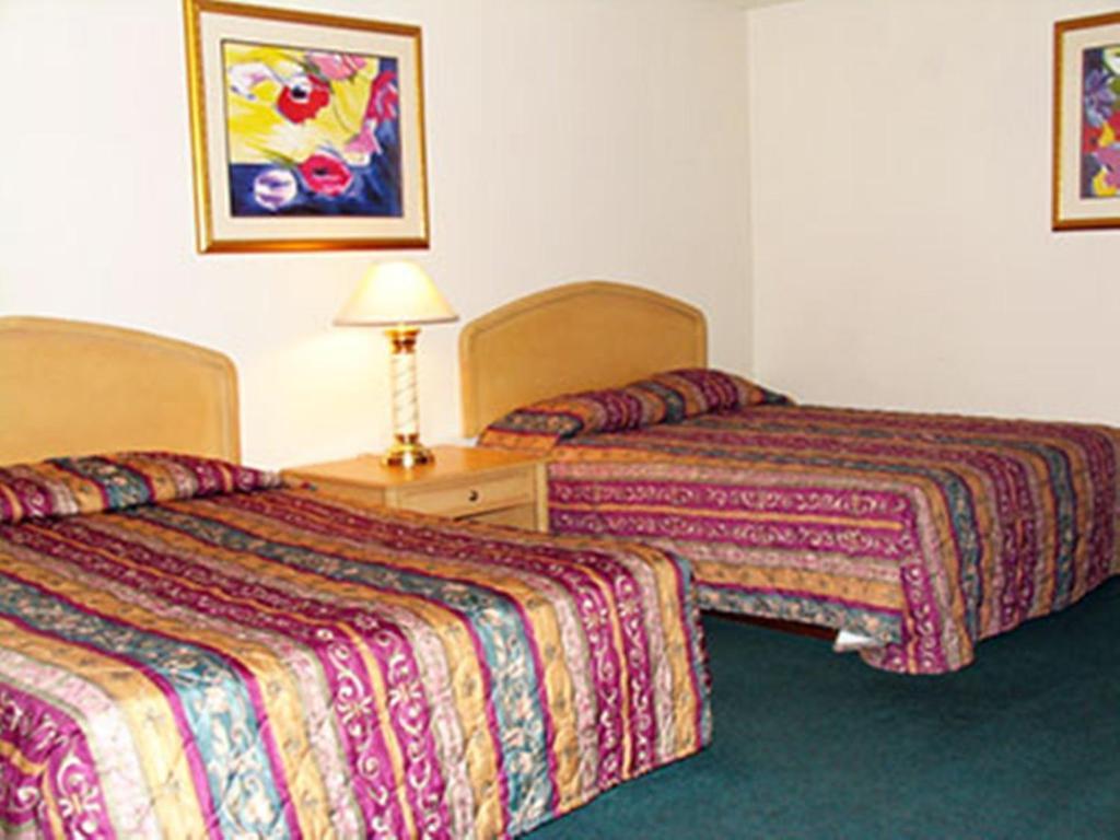 El Rancho Motel Lodi Pokój zdjęcie